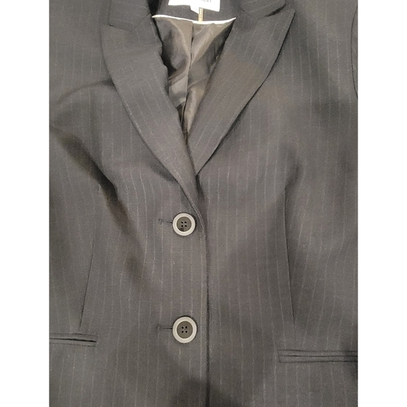 Women's Calvin Klein Pinstriped Blazer - Picture 8 of 9